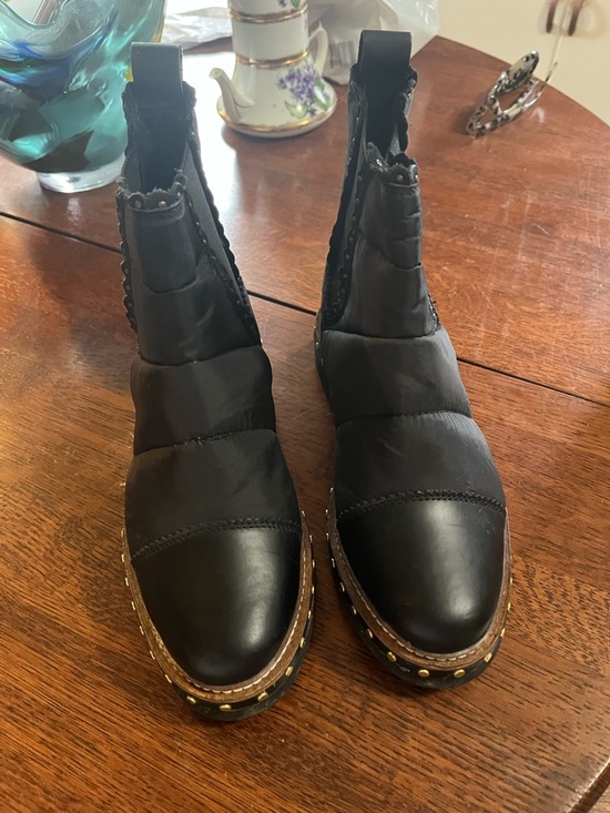Free People Shoes - Free People Black Quilted Chelsea Lug-Stud Ankle Boots